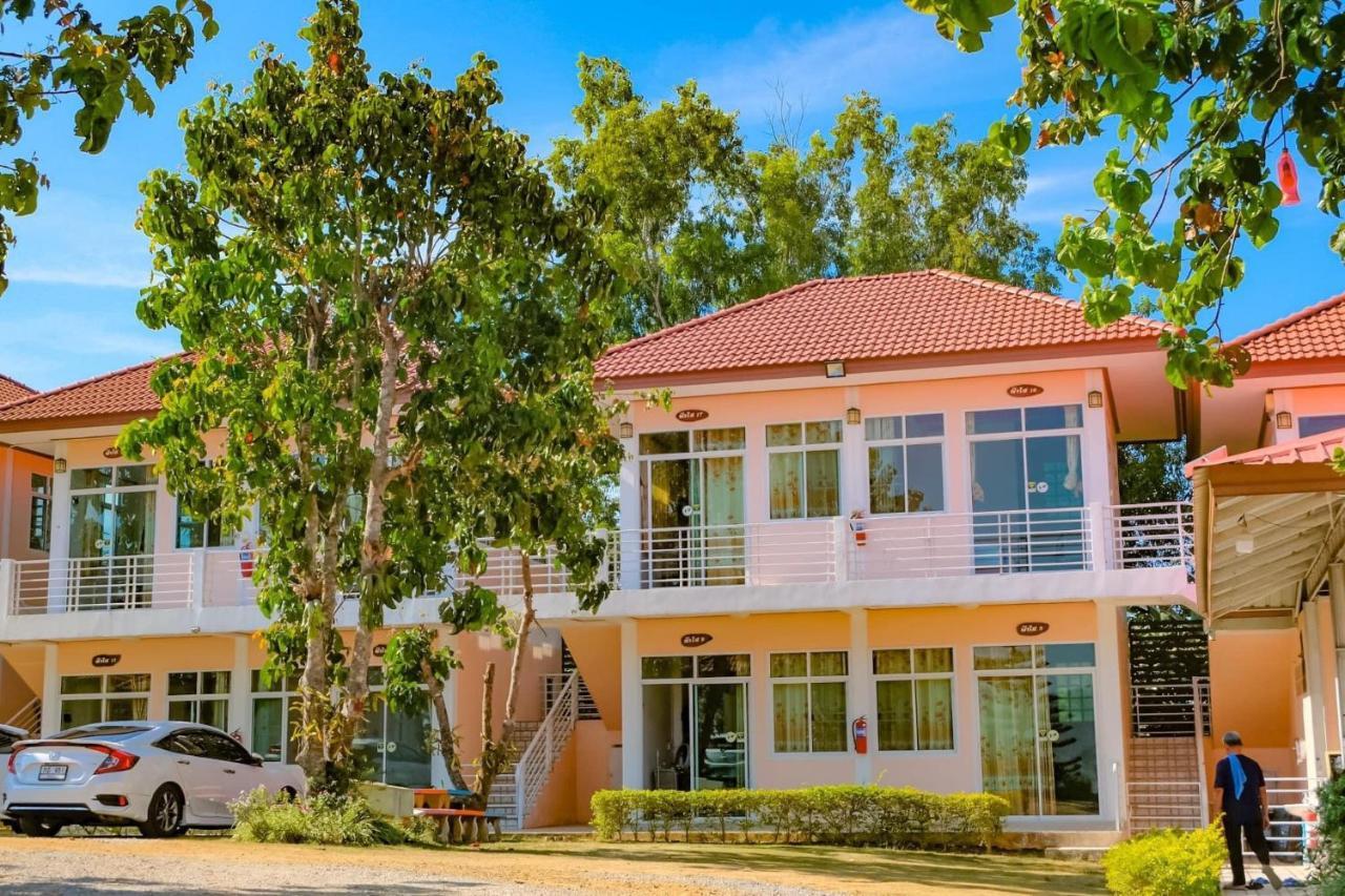 Phuyafahsai The Resort Khao Kho Eksteriør billede